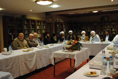 نشست فوق العاده رهبران اديان ابراهيمی در مرکز اسلامی انگليس