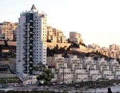 ١٣٠٠ وحدة استيطانية جديدة في القدس