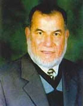 الدكتور حسين حسين شحاتة الأستاذ في جامعة