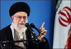 قائد الثورة الاسلامية : العملية الارهابية استهدفت الوحدة الاسلامية