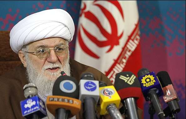 Ayatollah Taskhiri vows to praise unity martyrs