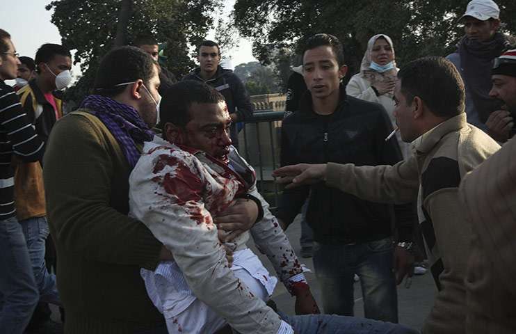 درخواست حقوقدانان بین المللی برای محاکمه مبارک