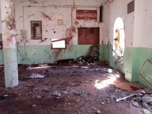 Irak: attentat contre une mosquée où sunnites et chiites priaient ensemble