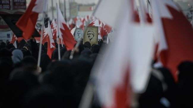 Bahraini women demonstrate against the Al Khalifa regime in the village of Aali, November 1, 2013.