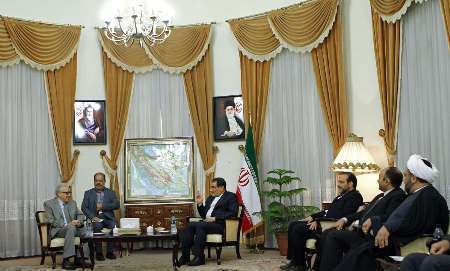 الابراهيمي يؤكد على اهمية دور ايران لحل الازمة السورية
