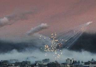 Israel drops white phosphorus bombs on Gazans