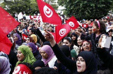 بدء الحملة الانتخابية في تونس بمشاركة انصار النظام السابق