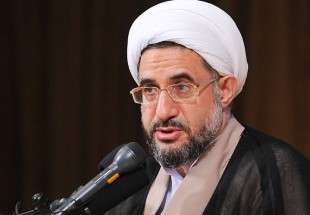 Ayatollah Araki stresses telling role of Unity