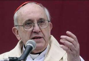 پاپ خواستار موضع گيری رهبران دينی عليه داعش شد
