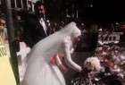 Muslim Lays Wedding Bouquet for Sydney Victims