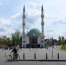 Rotterdam Mosque Receives Threats