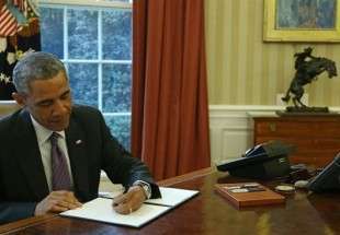 Obama extends Iran bans for another year