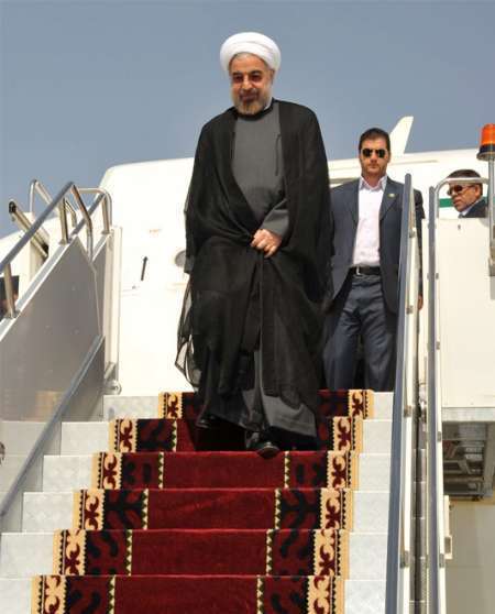 President arrives back  from Turkmenistan
