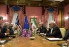 Zarif, Kerry hold new talks in Lausanne
