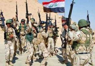 اهتزاز پرچم عراق بر فراز مراکز دولتی در تکریت