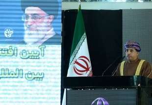 نمایشگاه کتاب تهران پنجره‌ای به سوی گفتگوی دولت‌ها و ملت‌هاست