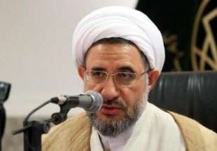Ayatollah Araki demands for foiling anti-Iran sanctions