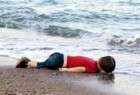 التركية التي صوّرت جثة الطفل السوري: "عندما رأيته أصابني الجمود"