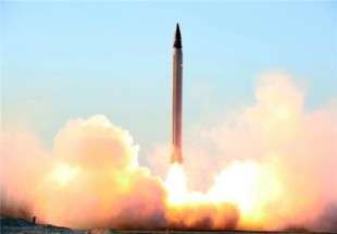 ايران تختبر احدث صاروخ باليستي بعيد المدى