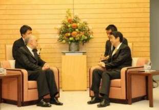 استقبال نخست وزیر ژاپن از توافق «برجام»/ دعوت روحانی برای سفر به ژاپن