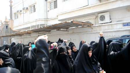 تکرار اشتباه بحرین در عربستان / بازداشت نخستین زن معترض در قطیف