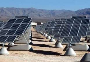 ایران تدشن محطة للطاقة الشمسیة