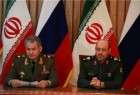 وزيرا الدفاع الايراني والروسي يبحثان تنفيذ الاتفاقيات الدفاعية الثنائية