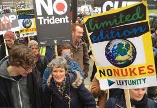 تظاهرات ضد سلاح هسته‌ای انگلیس در لندن