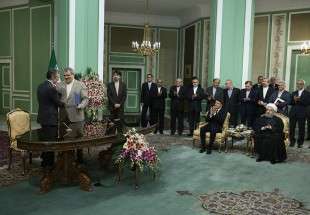 ایران و ایتالیا شش یادداشت تفاهم و موافقتنامه همکاری امضا کردند