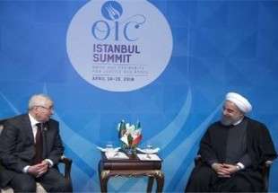 الرئيس الايراني: العلاقات الايرانية الجزائرية متنامية