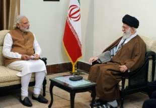 قائد الثورة يؤكد اهمية التعاون المشترك بين ايران والهند