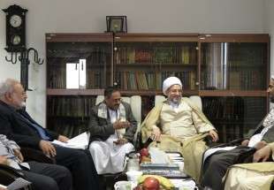 Ayatollah Araki visits Yemeni clerics