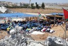 فلسطینی‌ها نماز خود را در کنار خانه‌های ویران شده خواندند/ بازداشت دو هزار و 320 کودک فلسطینی از آغاز انتفاضه سوم قدس