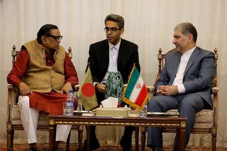 وزیر السیاحة البنغلادشي یدعو لتوسیع العلاقات مع ایران