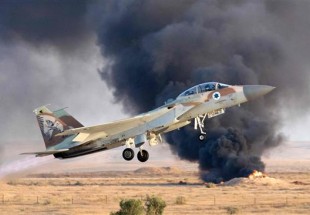 Israeli fighter jets pound Syrian forces positions in Golan Heights