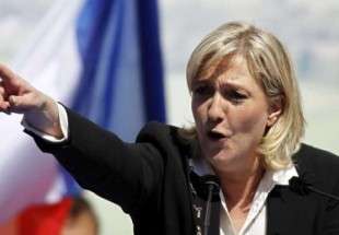 مارين لوبن زعيمة اليمين الفرنسي المتطرف تسير على خطى ترامب..