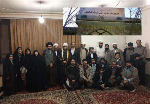 ايران.. علماء دين شيعة يزورون نظرائهم السنة في محافظة كردستان