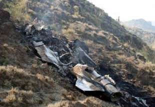 پاکستانی فضائیہ کا جنگی طیارہ گر کر تباہ
