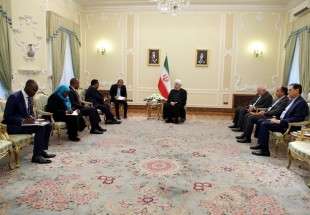 روحاني: تمتين الاواصر مع بلدان افريقيا من سياسات ايران المبدأية