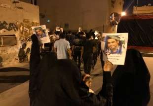مردم بحرین در حمایت از شهدا تظاهرات کرده و خواستار سرنگونی آل خلیفه شدند