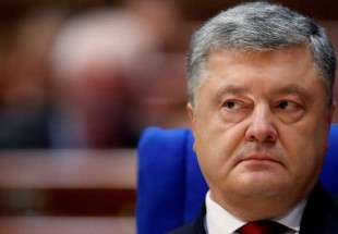 رئيس أوكرانيا يتهم منظمي الاحتجاجات بالسعي إلى زعزعة الأمن في البلاد