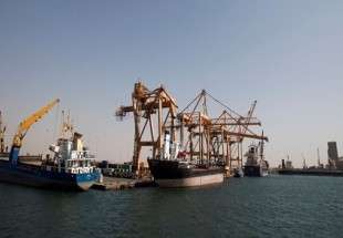 التحالف السعودي العدواني يمنع وصول سفن الاغاثة الى ميناء الحديدة