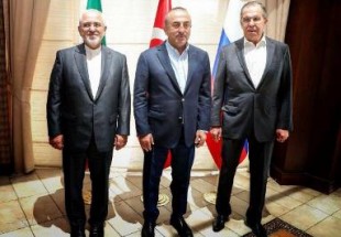 ايران وروسيا وتركيا: انخفاض العنف في سوريا يسمح بالانتقال إلى حل سياسي