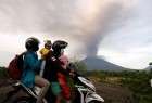 Tens of thousands stranded as Bali volcano closes airport