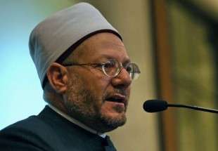 مفتي مصر يطالب علماء المسلمين بإعلان فريضة "الجهاد الفكري" ضد الارهابيين