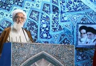 خطيب جمعة طهران: على المسلمين التمسك بالنهج الوحدوي للرسول الاكرم (ص) والتضامن في مواجهة الاعداء