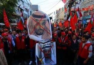 Palestinian protesters burn Saudi, US leaders’ pictures
