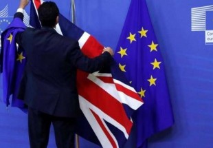 استطلاع: أغلبية البريطانيين يرغبون البقاء في الاتحاد الأوروبي