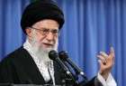 قائد الثورة يؤكد دور علماء الدين في الثورة الاسلامية
