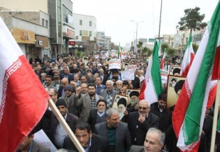 استمرار تظاهرات منددة بأعمال الشغب في محافظة سمنان اليوم السبت